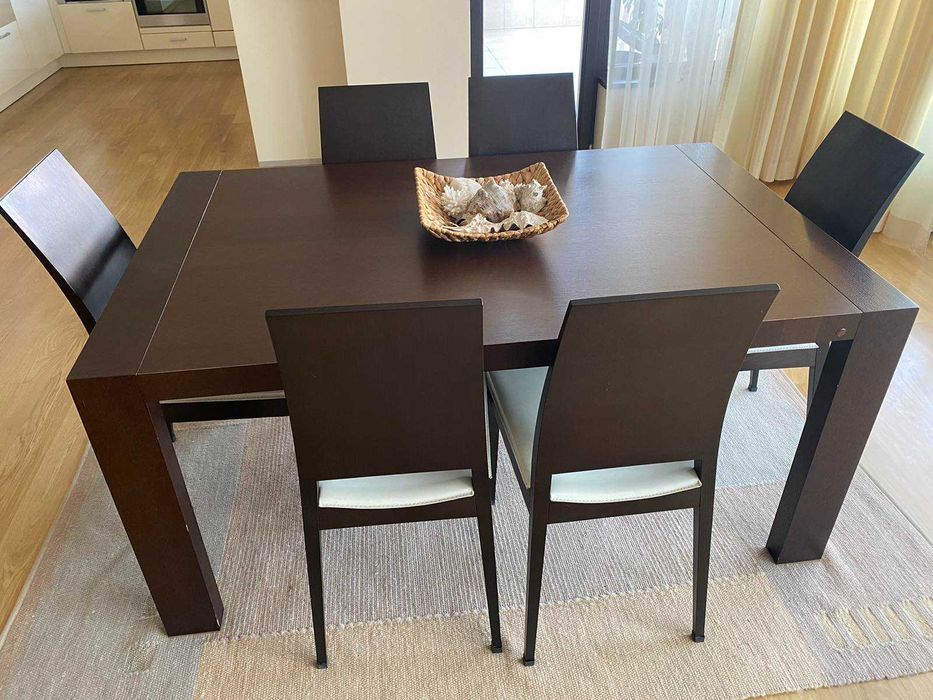 Италиански кожени столове - шест броя цвят венге