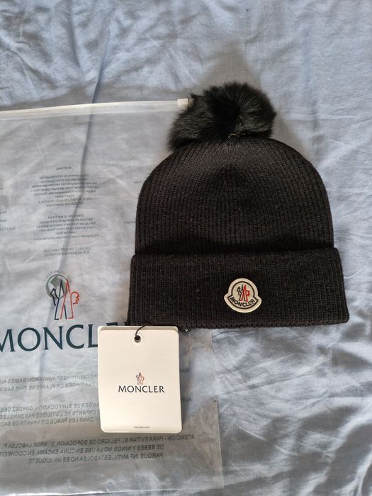 Fes Moncler, model 2026