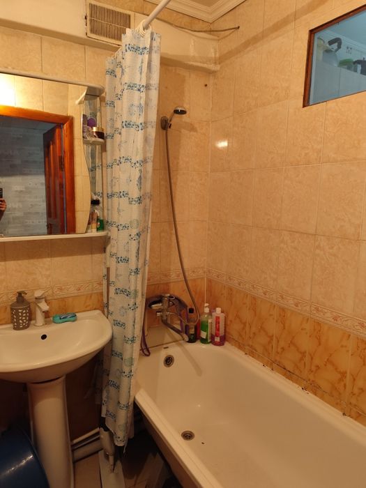 Продается 4-х комнатная квартира