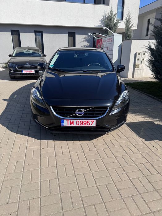 Volvo V40 Design