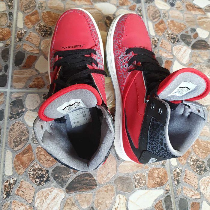 Nike Air Jordan 1 Flight Fire Red originali