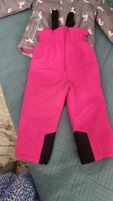 Продам новый комбинезон 104