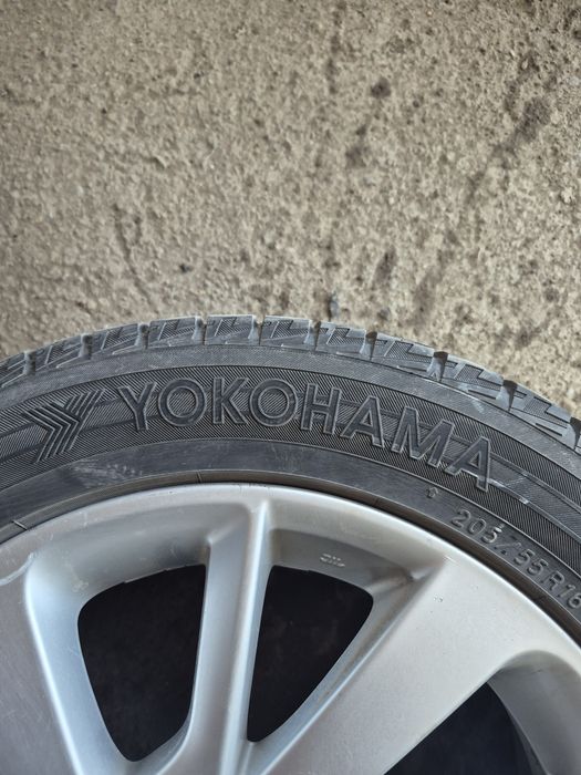 Продам резину на 16