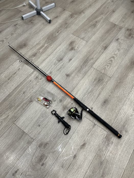 Спиннинг Maximus Axiom + катушка и приманки