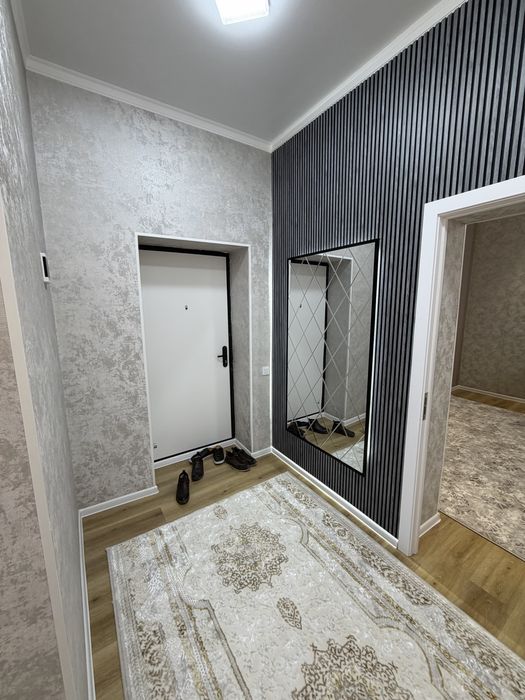 Продаётся квартира в сентре города бухаре зоо магазин