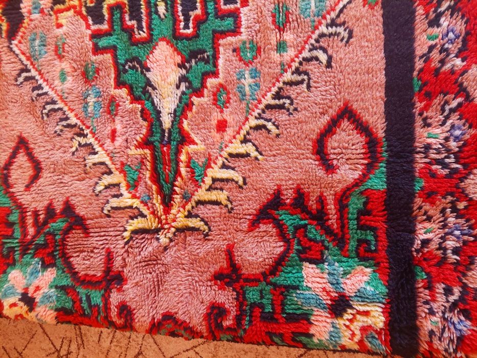 Губери в различни цветове