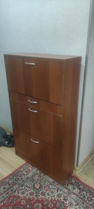 Обувной шкаф большой