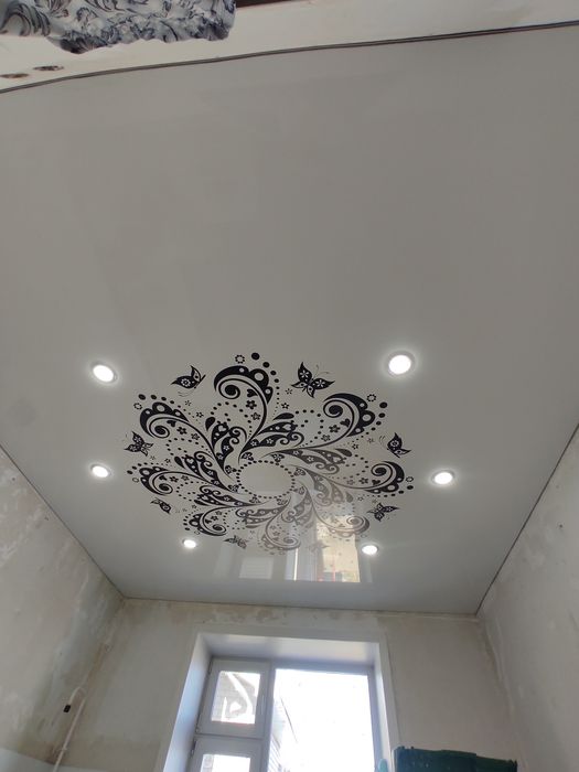 Натяжные потолки.