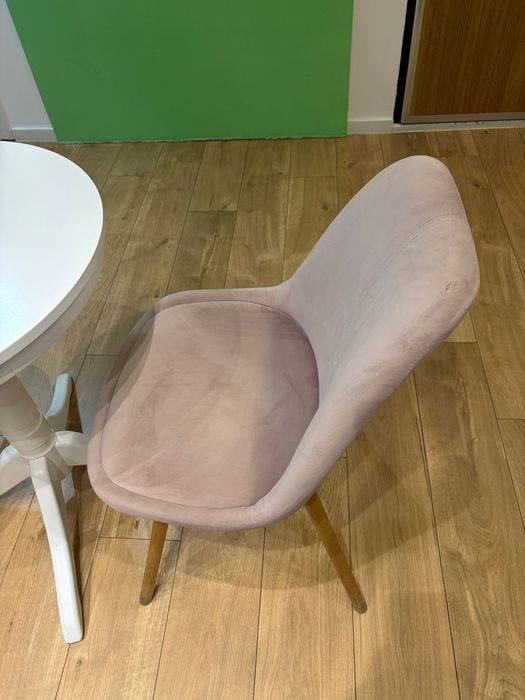 Scaun Jysk Kastrup Catifea Roz Deschis