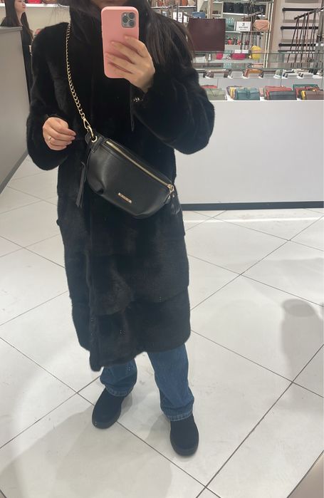 Продам норковую шубу