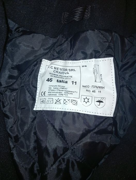 Vând scurtă ristop impermeabilă