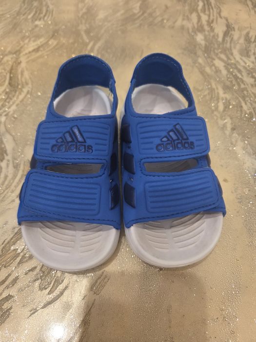 Sandale Adidas, mărimea 22