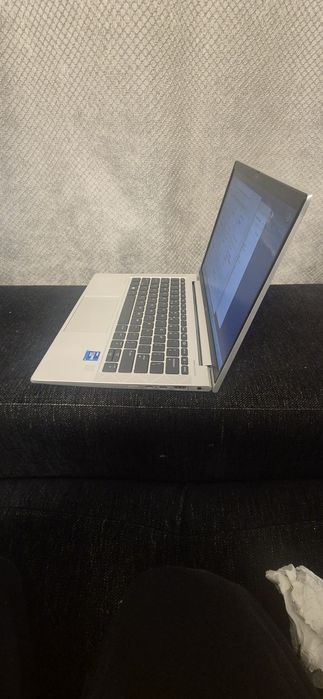 HP EliteBook 830 G8, 13.3 inch, i7 Gen 11, 32 GB RAM, Rucsac HP