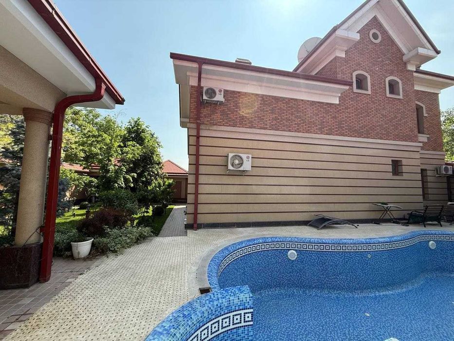 СДАЁТСЯ ШИКАРНЫЙ ЕВРО-ДОМ! Мирзо-Улугбекский р-н, ор-р Гидрометцентр