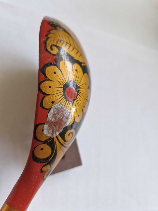 Декоративна руска лъжица в стил Хохлома