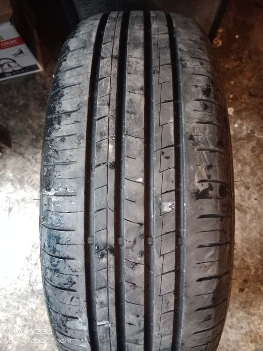 Продам резину  195.60.R15