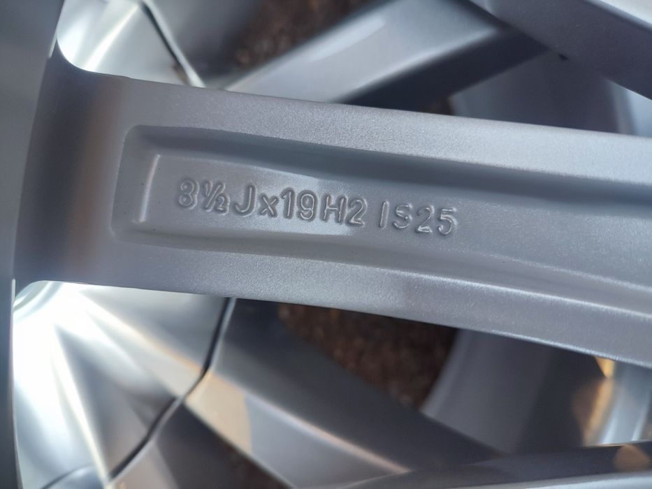 19" оригинални алуминиеви джанти за BMW G11, G30...