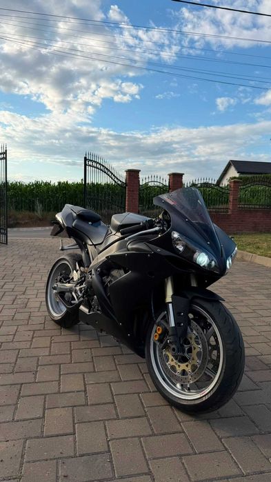 Yamaha YZF-R1 2006 rn12