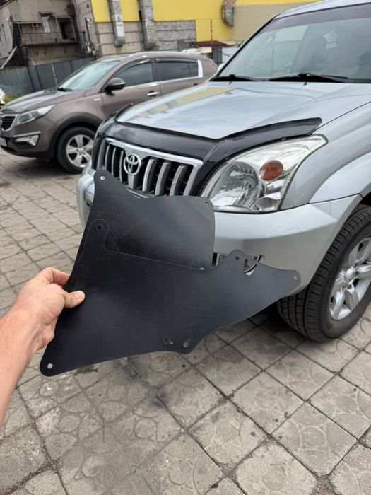 Линзы противотуманки птф в бампер Toyota RAV4 XA40