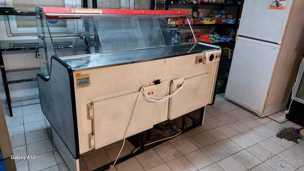 хладилна витрина