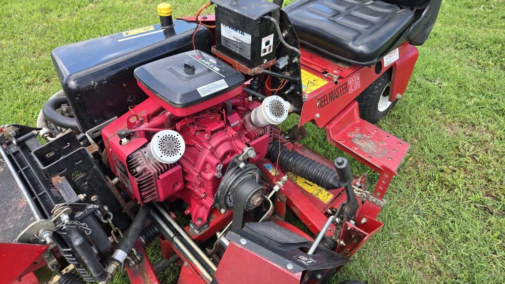 Косачка за трева TORO Reelmaster 216