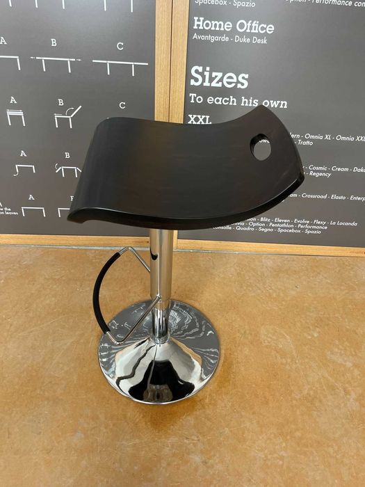 Бар стол  Calligaris