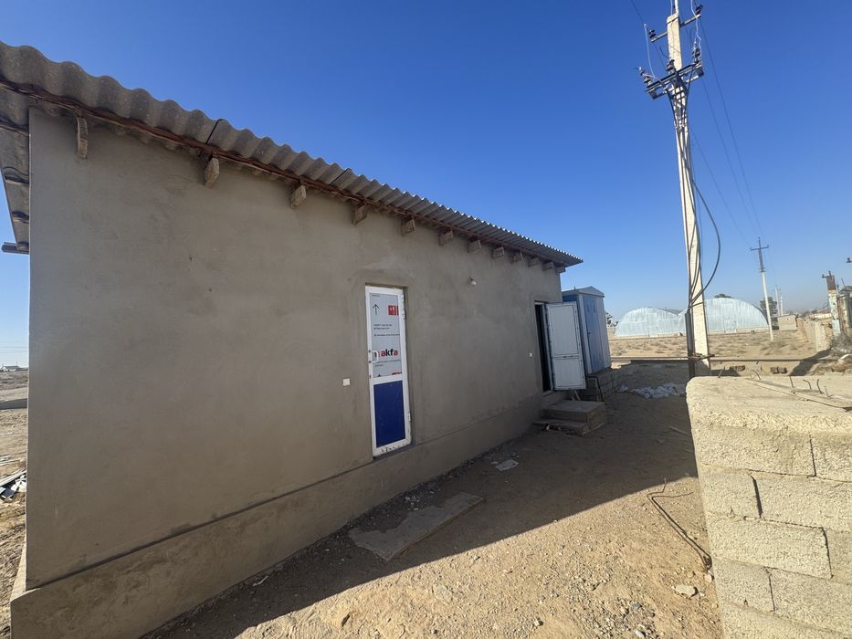 Таййор нотурар бино иншоот сотувда