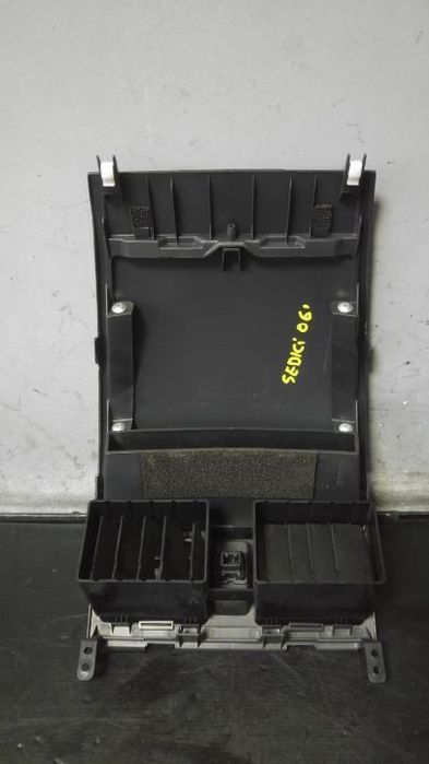 Consola centrala cu grila ventilatie fiat sedici 16 73822-79j