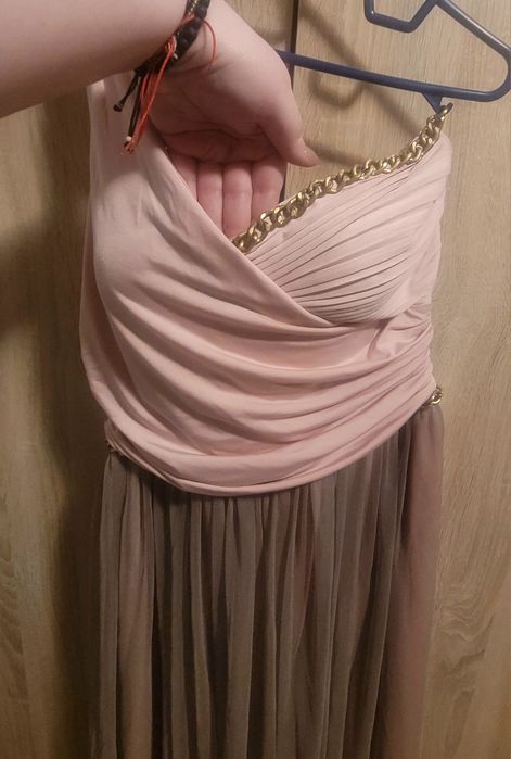Rochie fără umăr 42