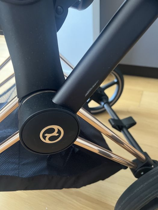 Детска количка Cybex Priam Rose Gold пълен комплект