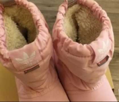 Оригинални маратонки Адидас за момиченце 37 номер-60лв.