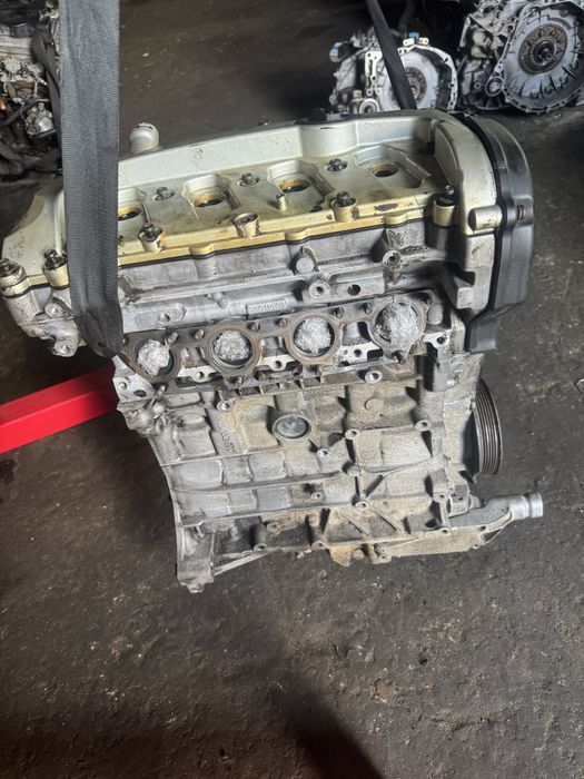 Двигатель ALT 2.0 Audi a4 a6 passat b5