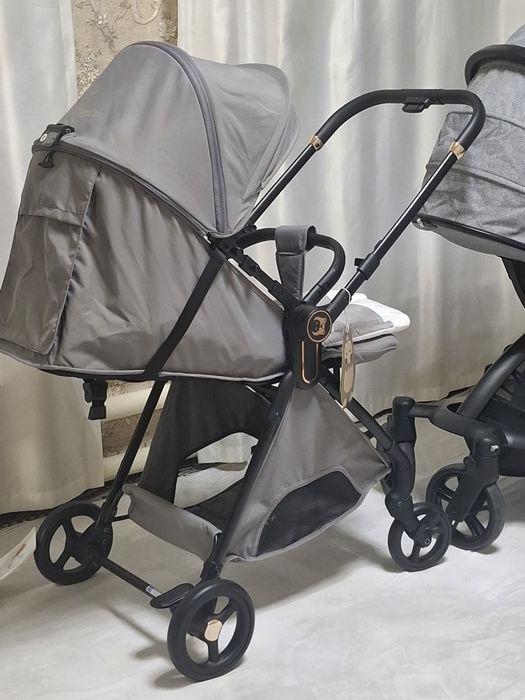 Ining baby kolyaska sotiladi