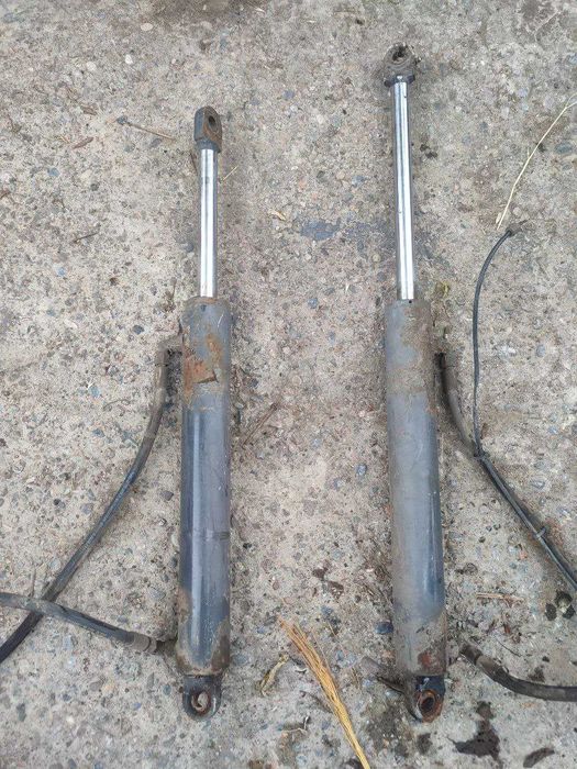 цилиндр гидравлический