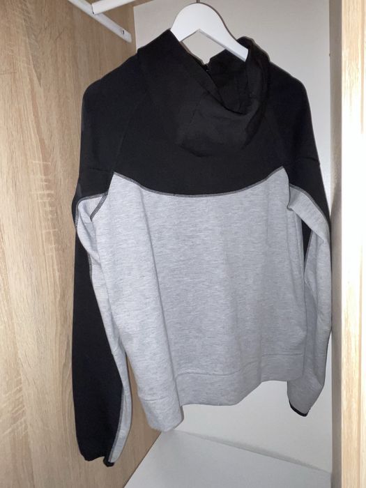 Nike teck суичър