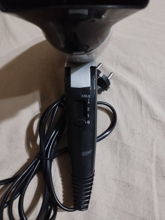 Фен сушилка для волос