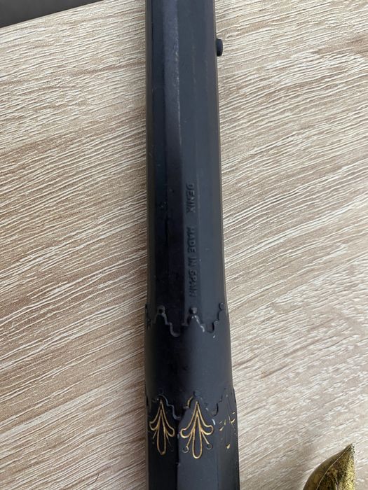 vand pistol decorativ