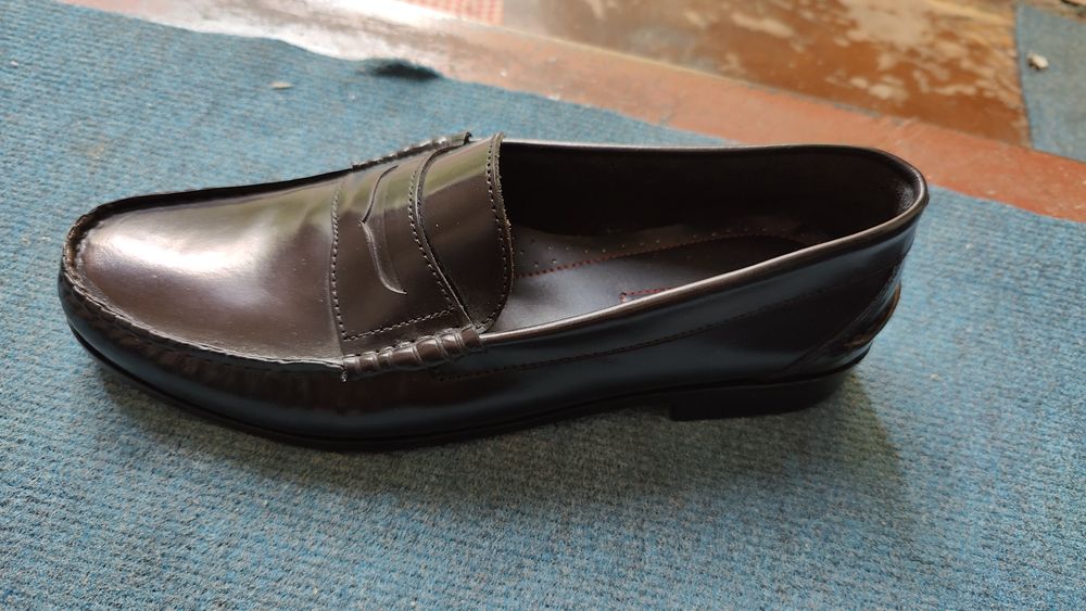 Продам новые туфли Tommy Hilfiger.10M