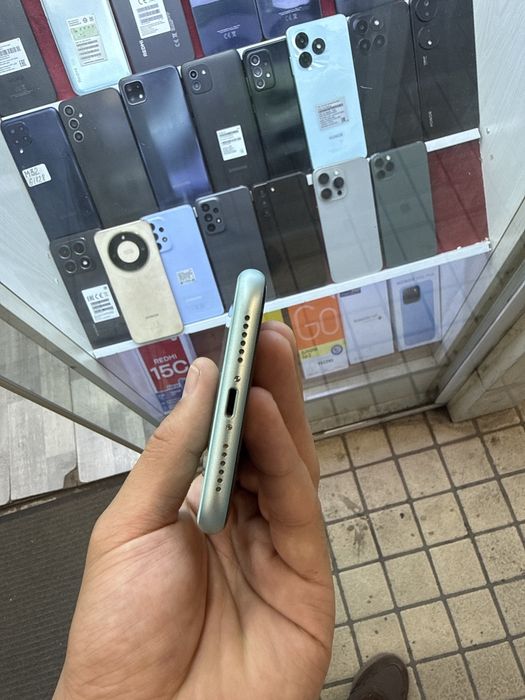 Iphone 11 128gb ideal