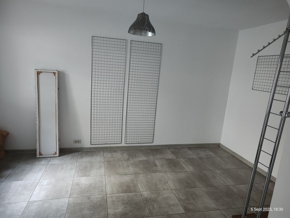 Spațiu comercial de vânzare – Mangalia, Strada Sirenei
