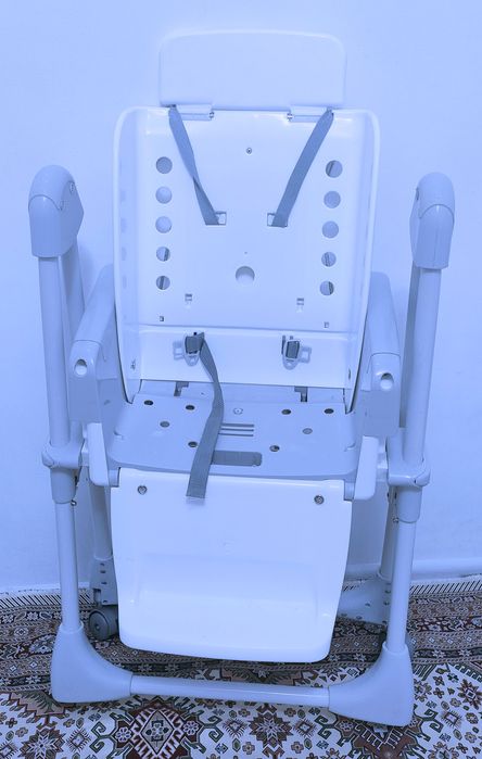 Продам стульчик для кормления