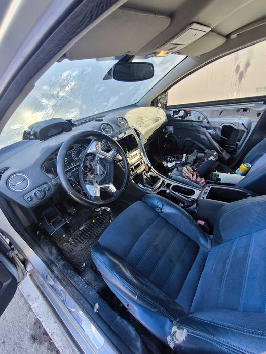 Ford mondeo tutanium s 2.2
