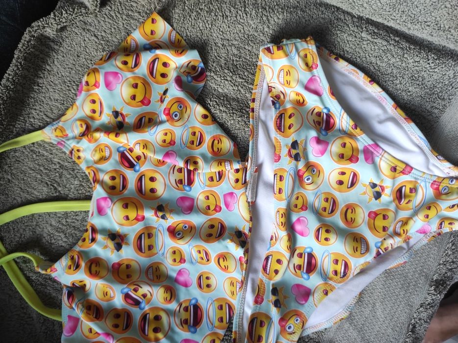 Costum de baie,10 -12 ani.