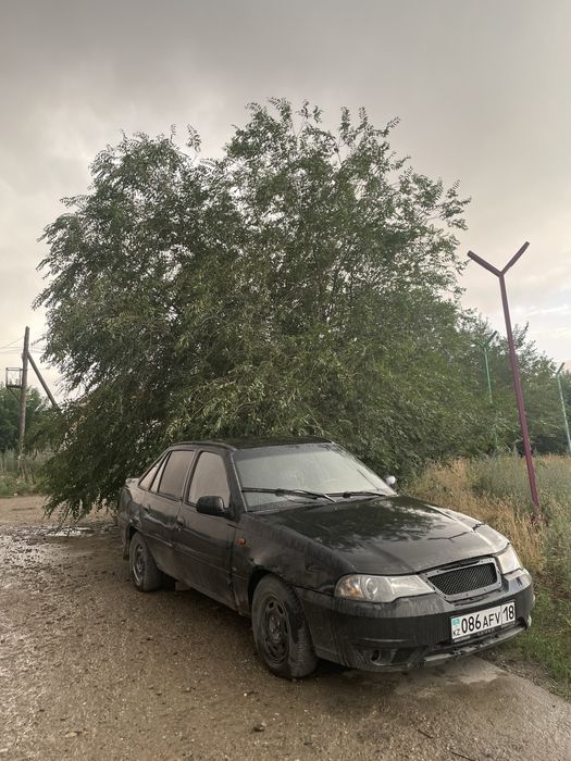 Продам деу нексия 2