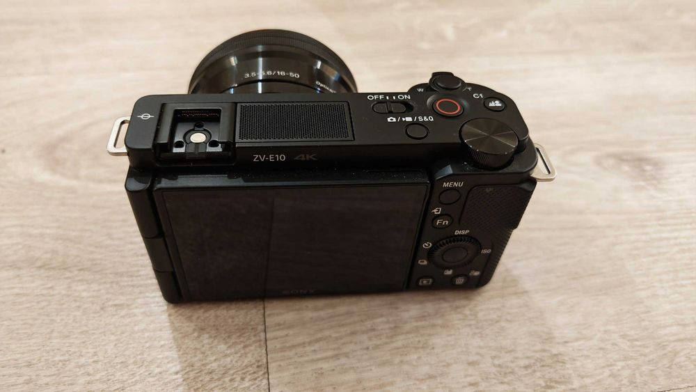 Sony ZV-E10 Kit + 3 объектива + Lexar 128GB V60