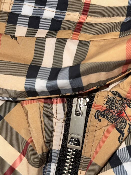 Ветровка Burberry, размер M