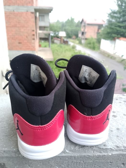 Jordan Max Aura, номер 25