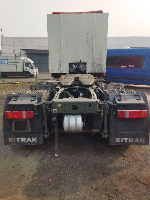 Sitrak 2020 yil zavodkoy  gaz,  podushka, lentayka