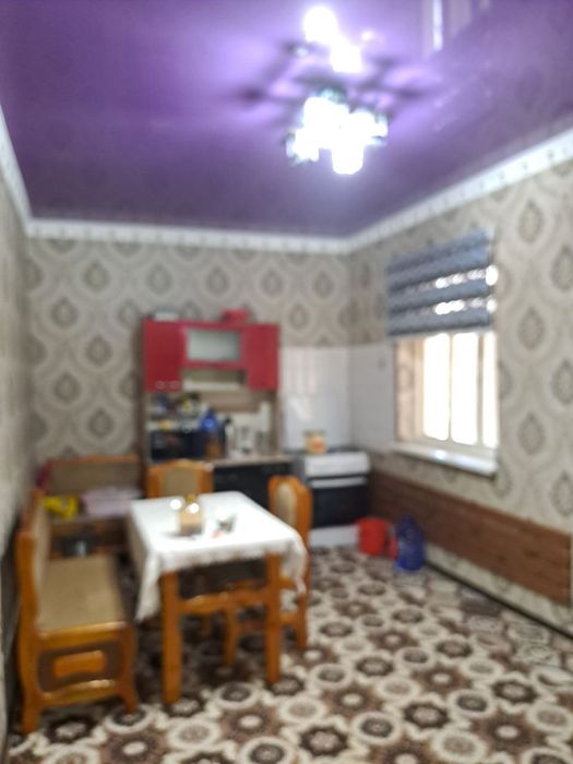 Uy SOTILADI. Oktiyabr 14 sotix judda fayzli xonadon, yangi remont