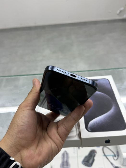 iphone 15 pro max без ремонта